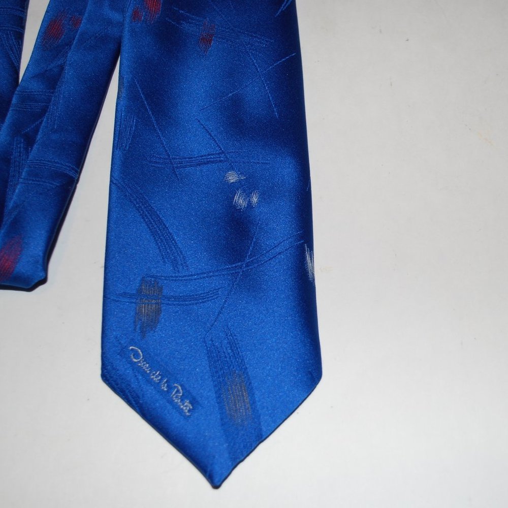 OSCAR DE LA RENTA TIE